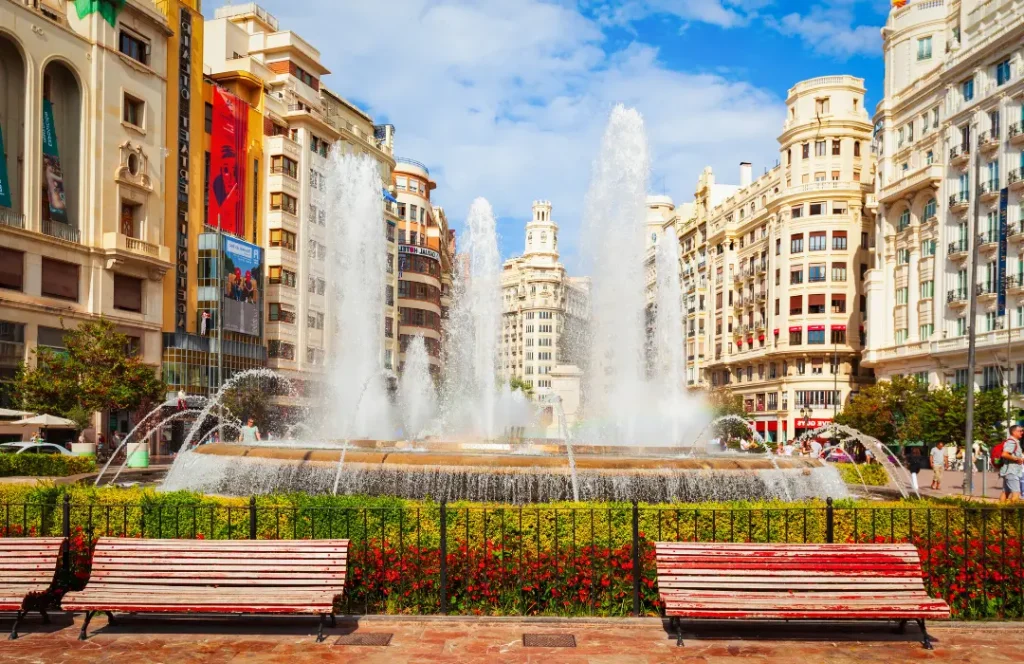DT - Valencia, Spain - August bank holiday city breaks